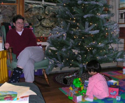 Mia and Mom on Christmas Day 2002