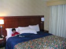 Mia at Hotel * 1024 x 768 * (320KB)